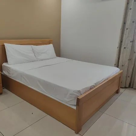 Apartment 4 Double Bedroom With Terrace In The Centre Of *